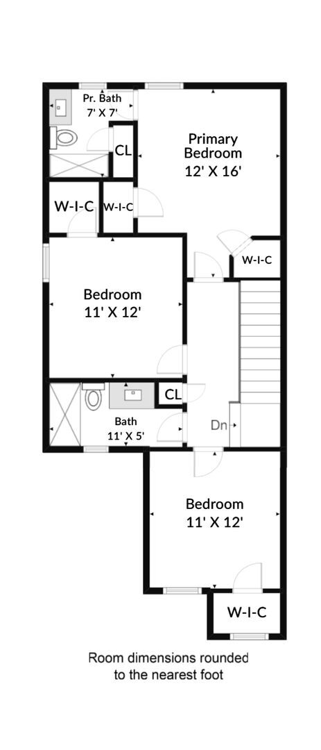 Building Photo - 4 bed with back yard in great East side location.