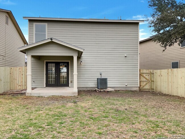 Building Photo - 6010 Blossom Bend