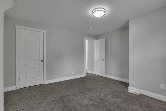 Building Photo - 1745 Sullivant Ave