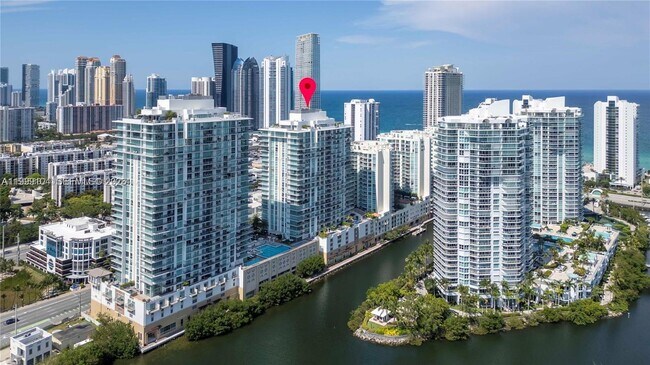 Building Photo - 300 Sunny Isles Blvd