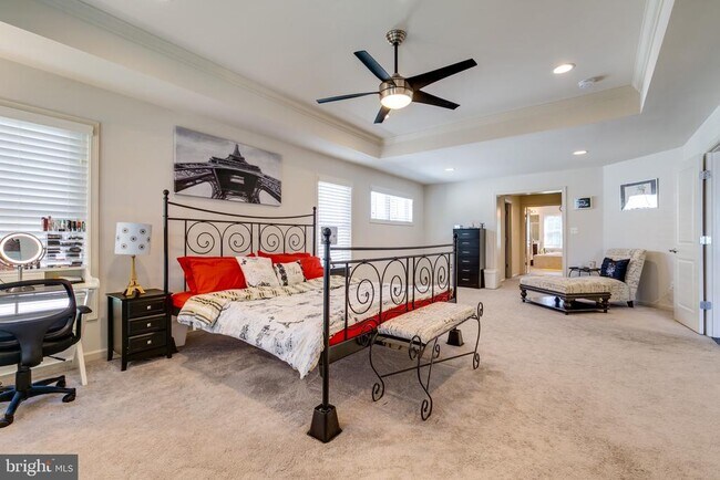 Building Photo - 23582 Prosperity Ridge Pl