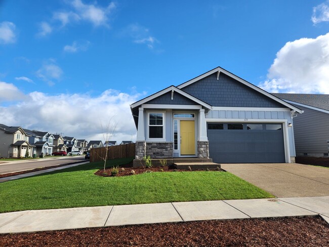 Primary Photo - Available now! Newly Built 3 Bed / 2 Bath ...