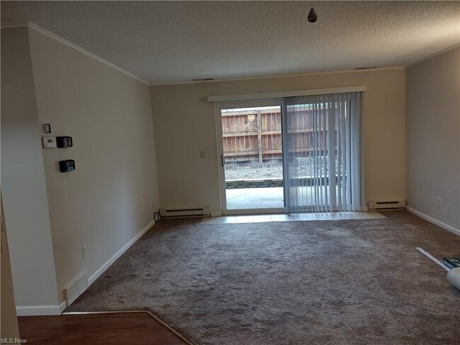 Building Photo - 9956 Johnnycake Ridge Rd