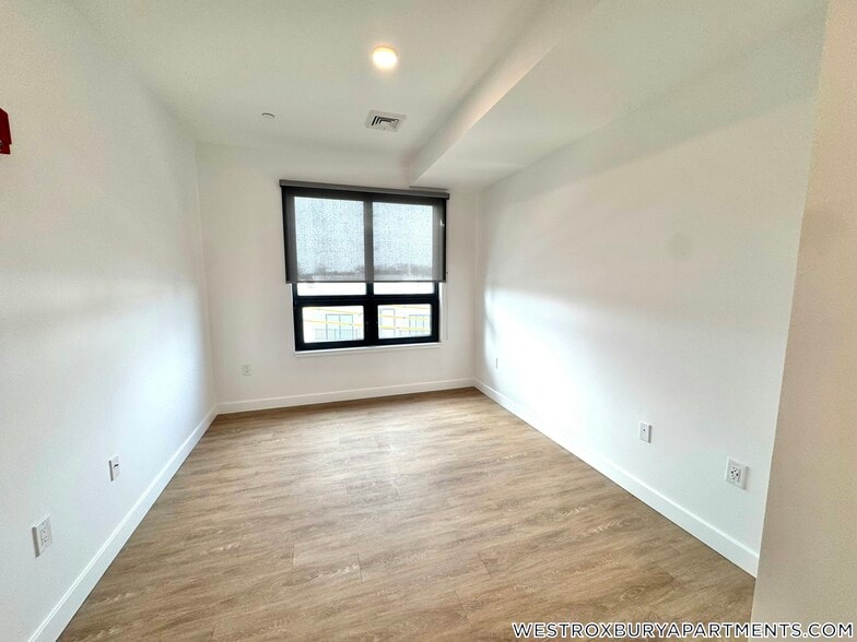 Building Photo - 199 Gardner St