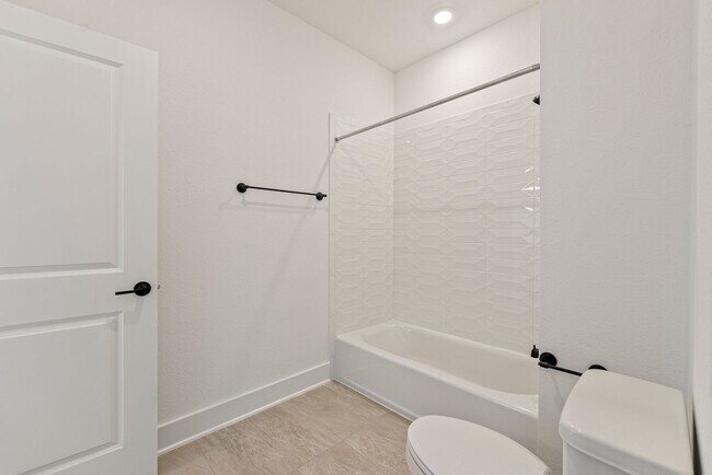 Building Photo - Spacious Two-Story Stunner in Leander