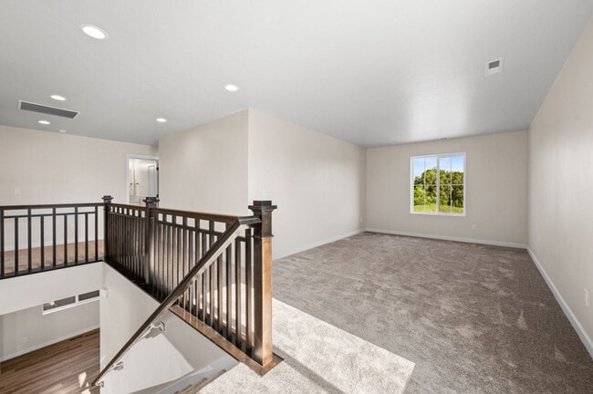 Building Photo - Newer home in Caldwell!