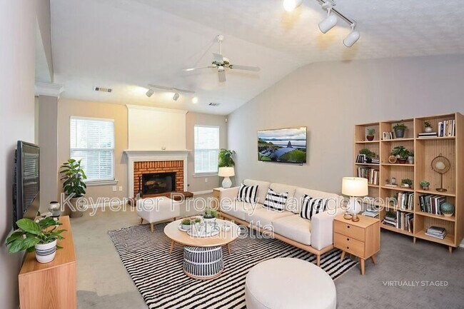 Building Photo - 1393 Treewood Trail