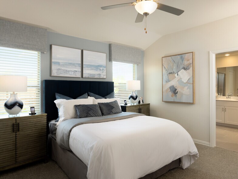 Master Bedroom - 317 Sierra Rdg