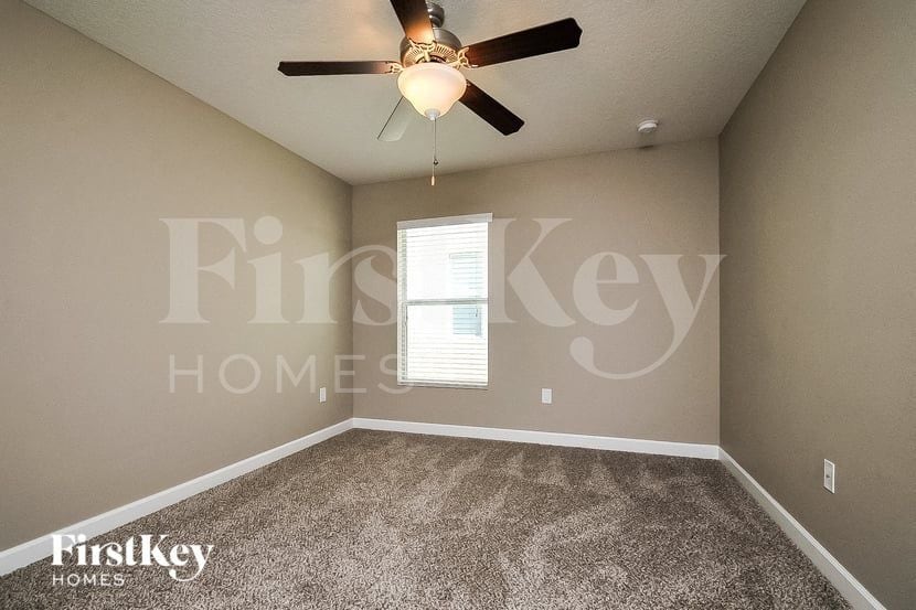 Building Photo - 3451 Cortland Dr