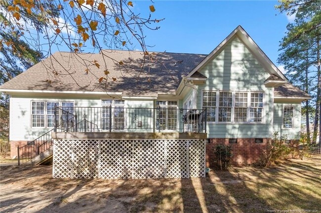 Building Photo - 480 Whispering Pines Dr