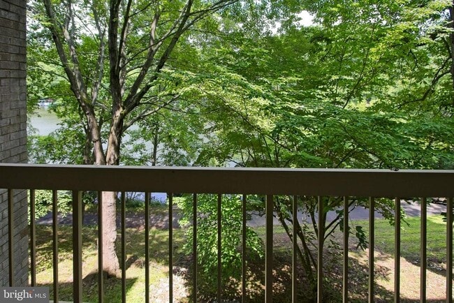 Building Photo - 11108 Boathouse Ct