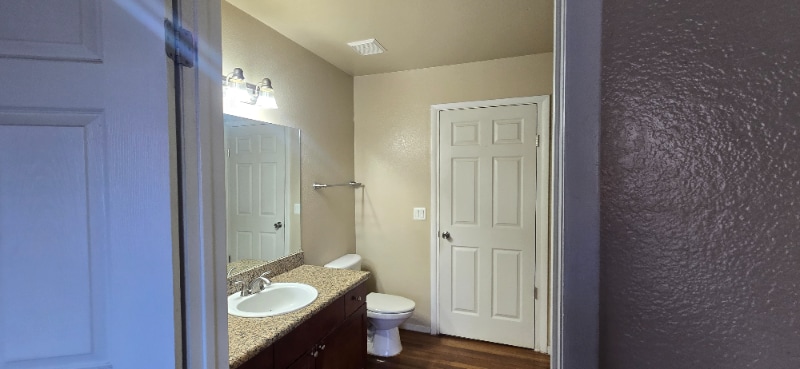 Building Photo - 2120 Ramrod Ave