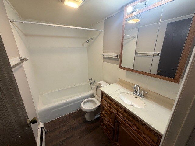 Building Photo - 107 College Park Ct