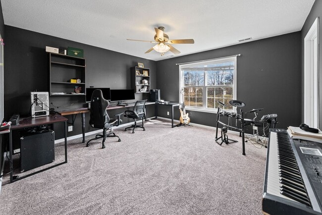 Building Photo - 2499 Old Timber Ct