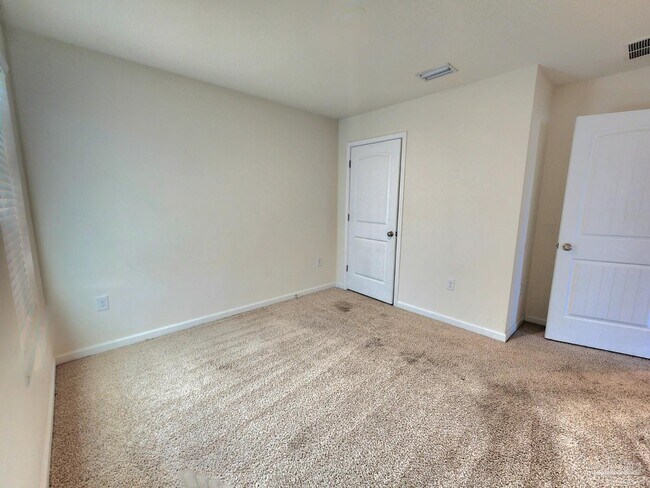 Building Photo - 7457 Steeplechase Blvd