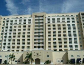 Building Photo - 117 NW 42nd Ave