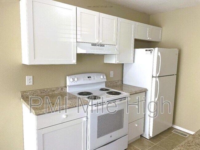 Building Photo - 845 S McKinley Ave