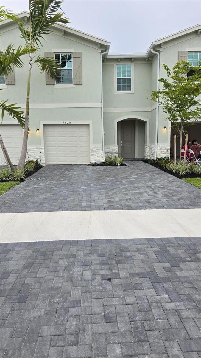 Building Photo - 4329 Pond Lily Ln