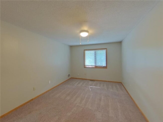 Building Photo - 1606 Geske Rd