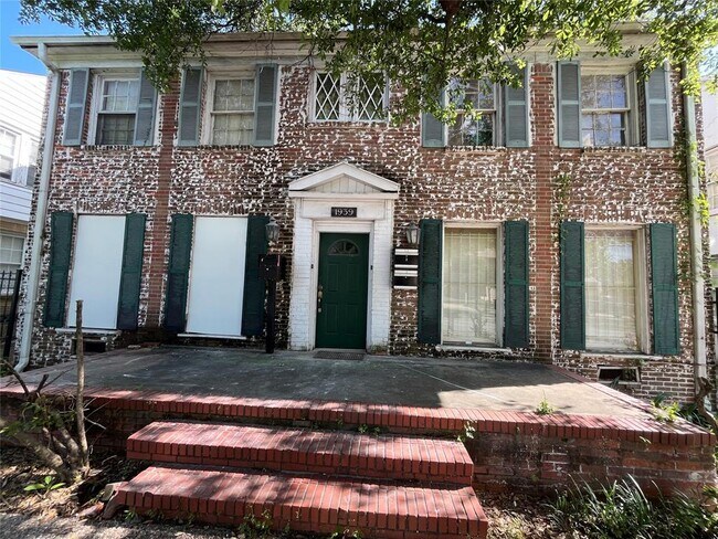 Building Photo - 1939 Richmond Ave.