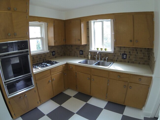 Building Photo - Boardman 2 Bedroom Cape For Rent