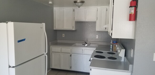 Building Photo - 4706 Cessna Ave