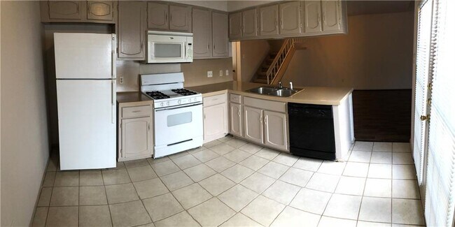 Building Photo - 8330 Fathom Cir