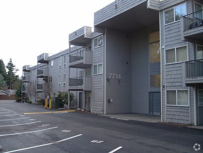 Building Photo - 7714 196th St SW