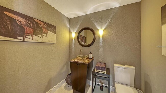 Building Photo - 650 Golden Gate Point