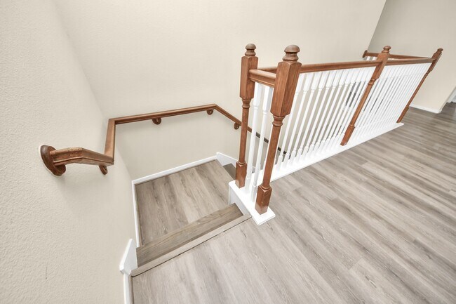 Building Photo - 13127 Barn Course Dr