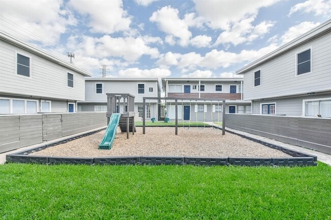 Building Photo - 8271 Stone St