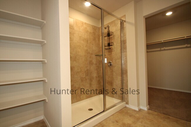 Building Photo - Patriots Ridge