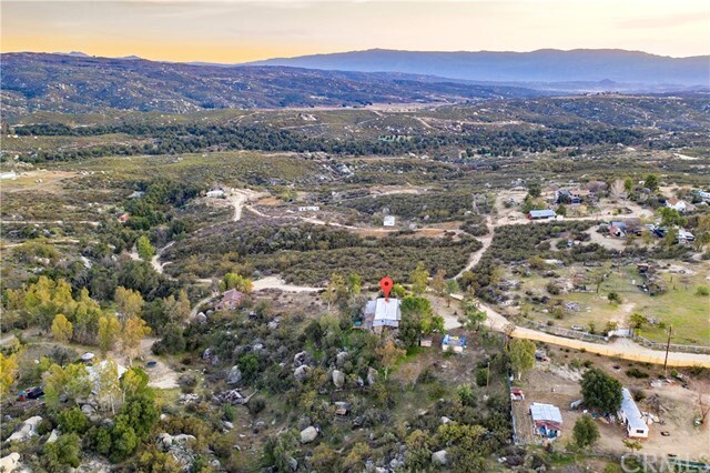 Building Photo - 44568 Oak Glen Rd