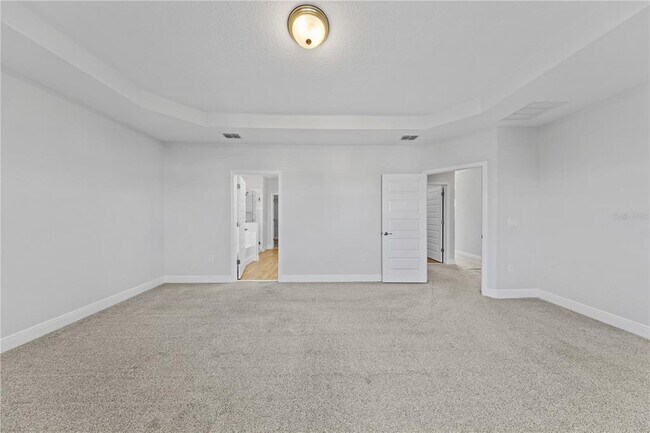 Building Photo - 15537 Mango Isle St