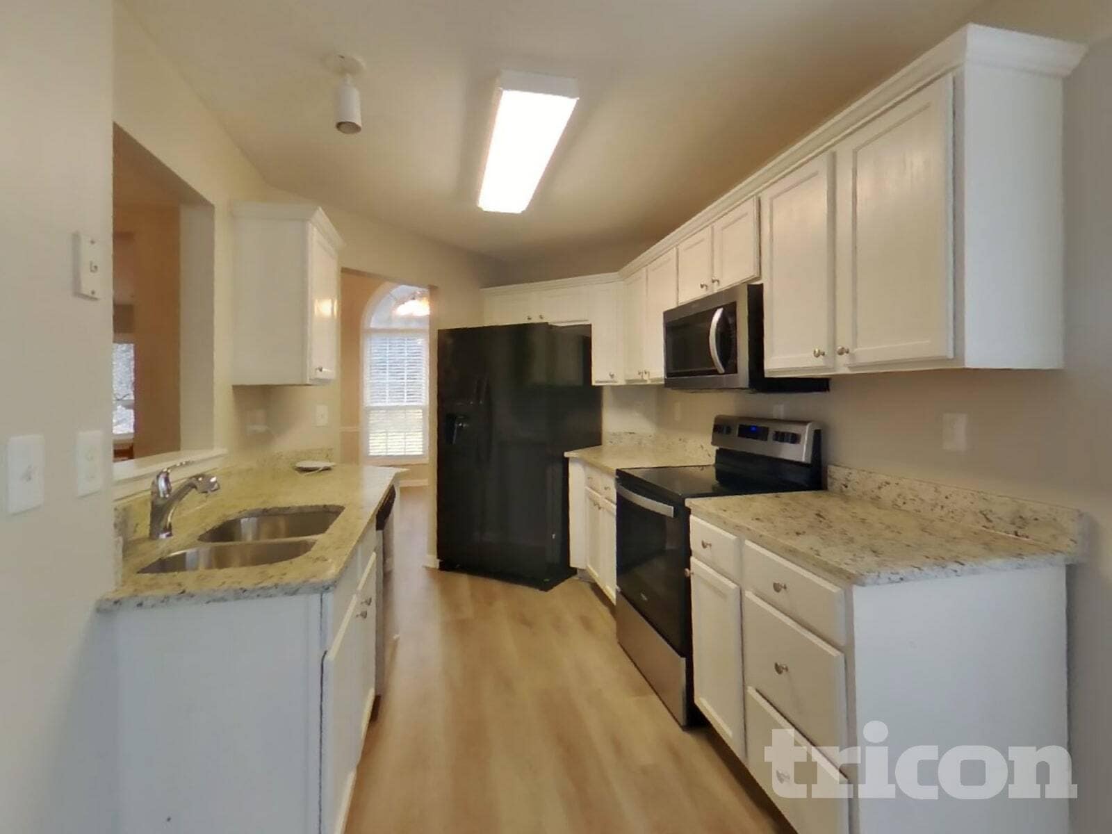 Building Photo - 148 N Creek Trail