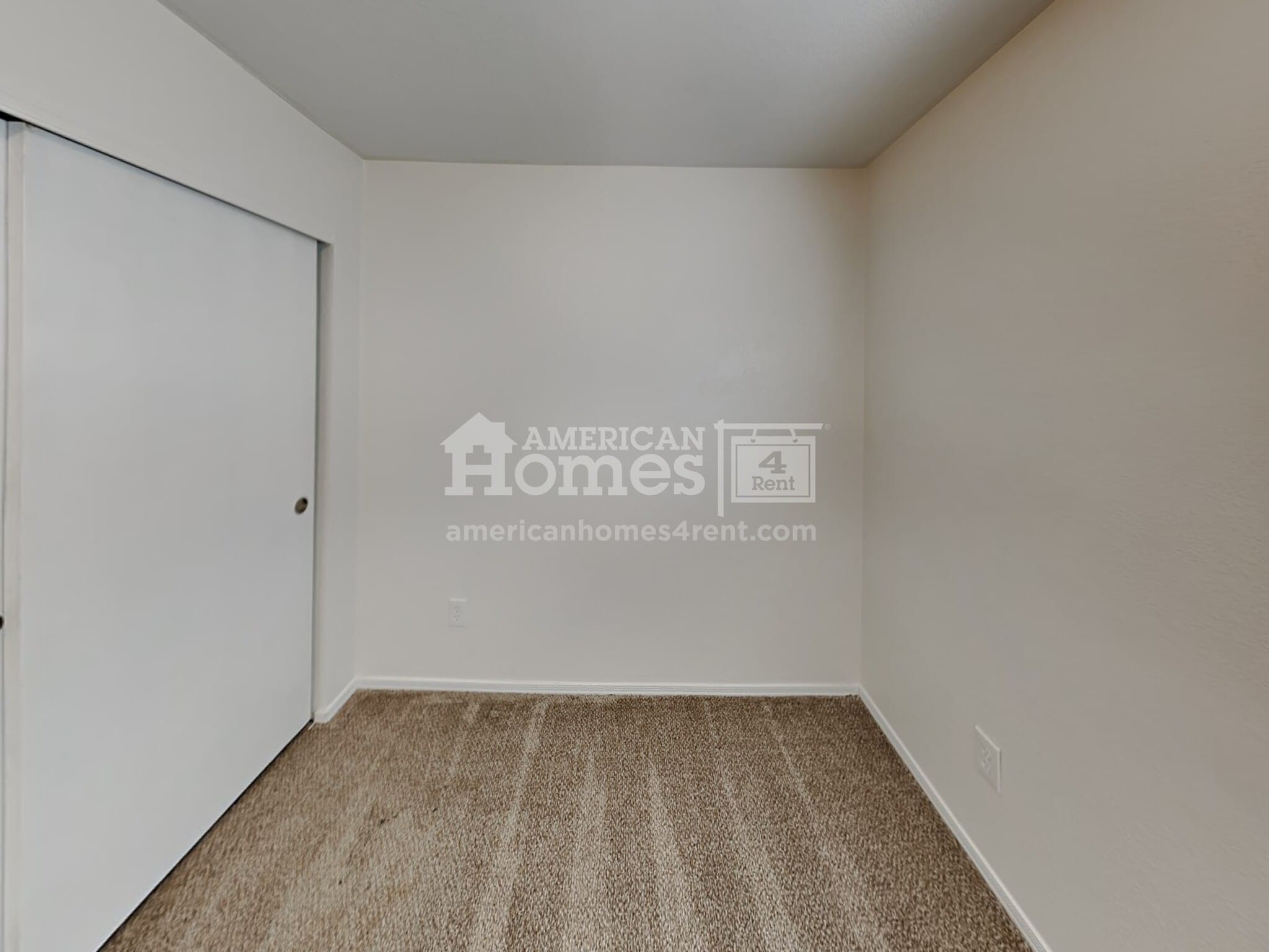 Building Photo - 11343 E Quintana Ave