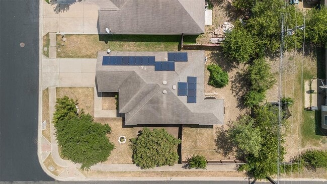 Building Photo - 5501 S Hearsey Dr
