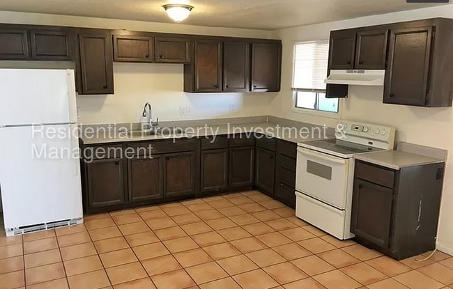 Building Photo - MOVE IN READY!!RENT TO OWN!!! 4 BED 3 BATH $2,595 Monthly AND $5,000.00 Down OR CASH PRICE $399,0...