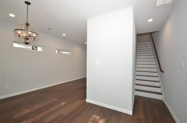 Building Photo - 18825 Luminescent Ln