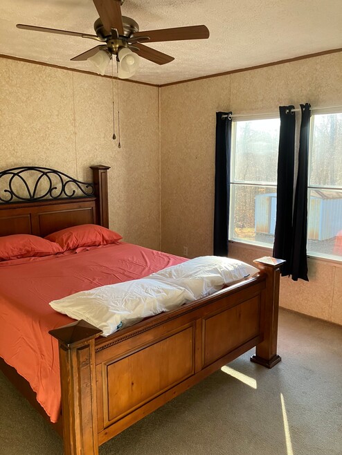 Building Photo - 440 Wade Rd