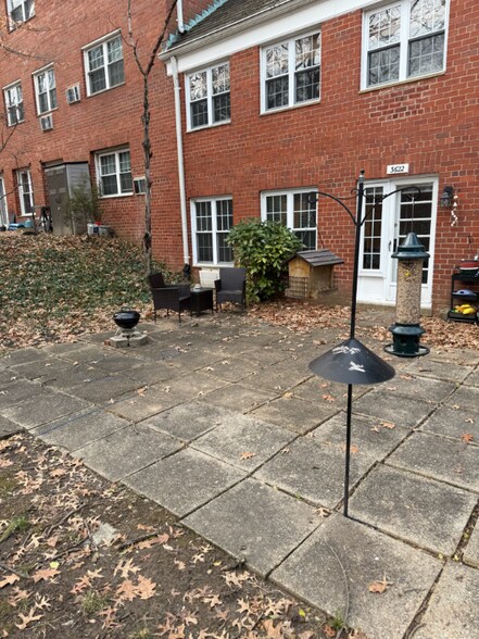 Building Photo - 3622 Gunston Rd