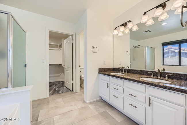 Building Photo - 10310 E Le Marche Dr
