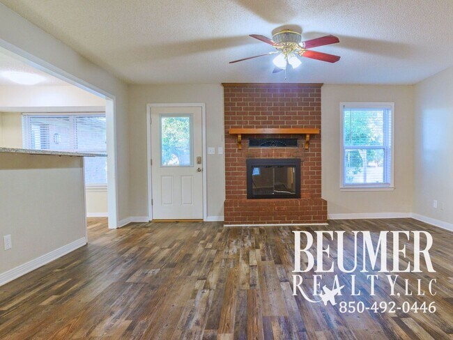Building Photo - Charming Corner Haven 4BR/3BA Brick Home for Rent