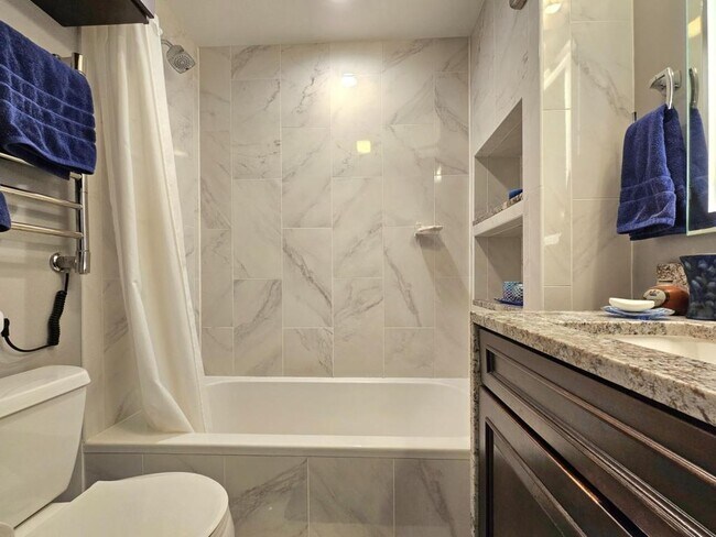 Building Photo - 11930 Cotton Mill Dr