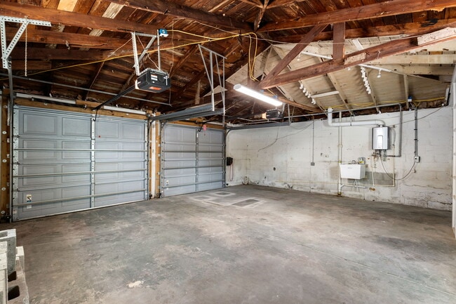 Building Photo - 3022 1st St N