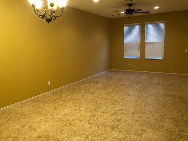Building Photo - 6395 Delgado Ln
