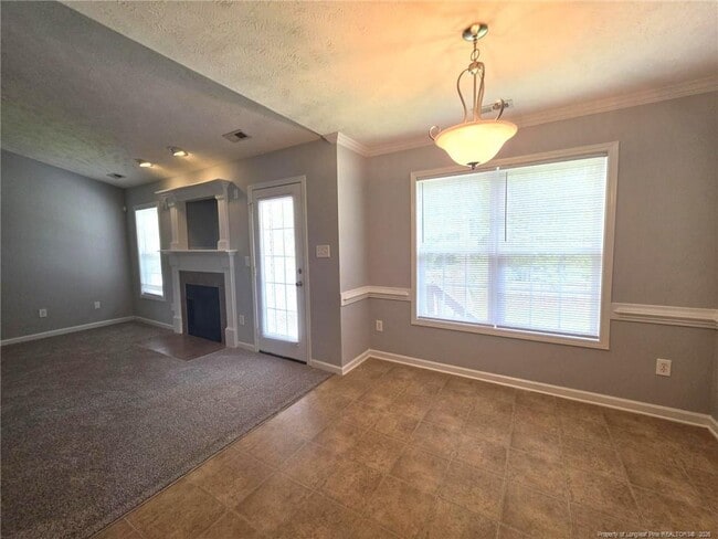 Building Photo - 6312 Firefly St