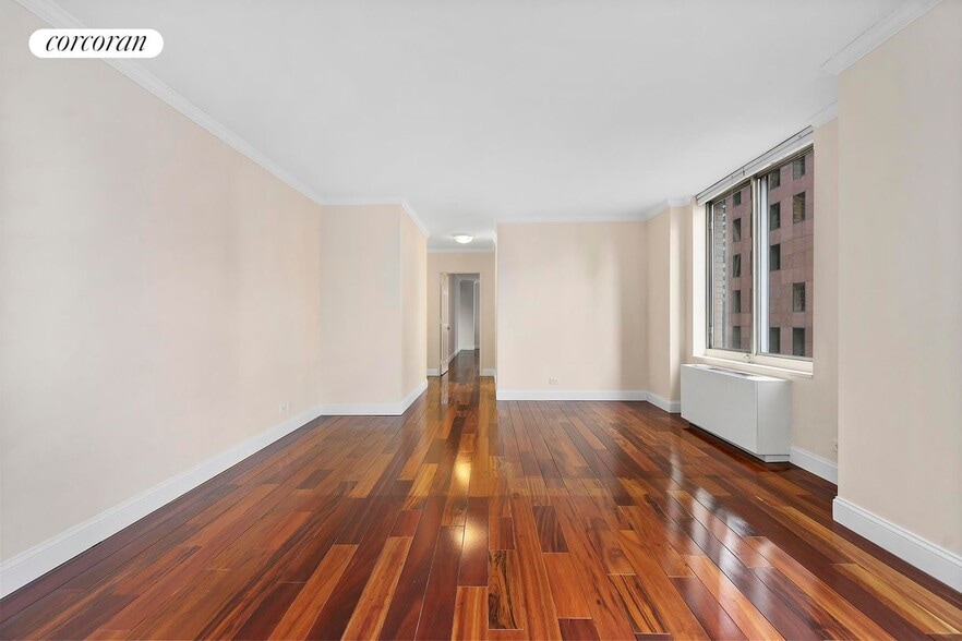 Building Photo - 145 E 48th St