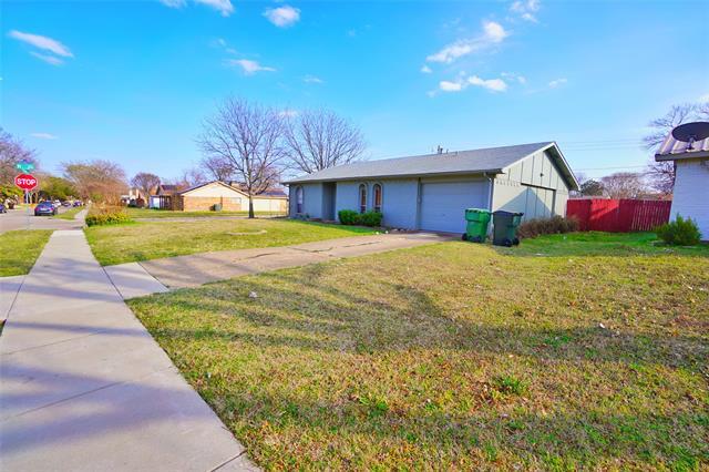 Building Photo - 2112 Overglen Dr