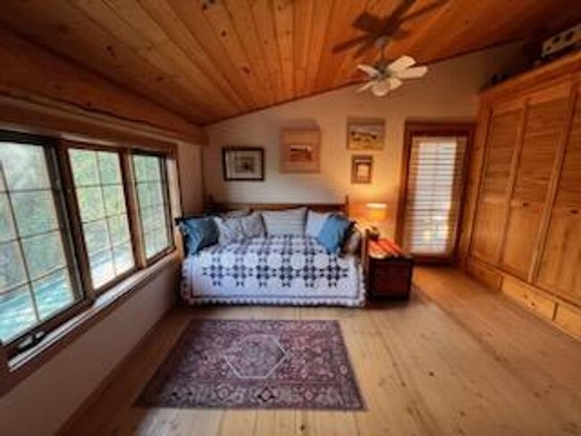 Building Photo - Furnished Log Cabin Retreat in the Pines